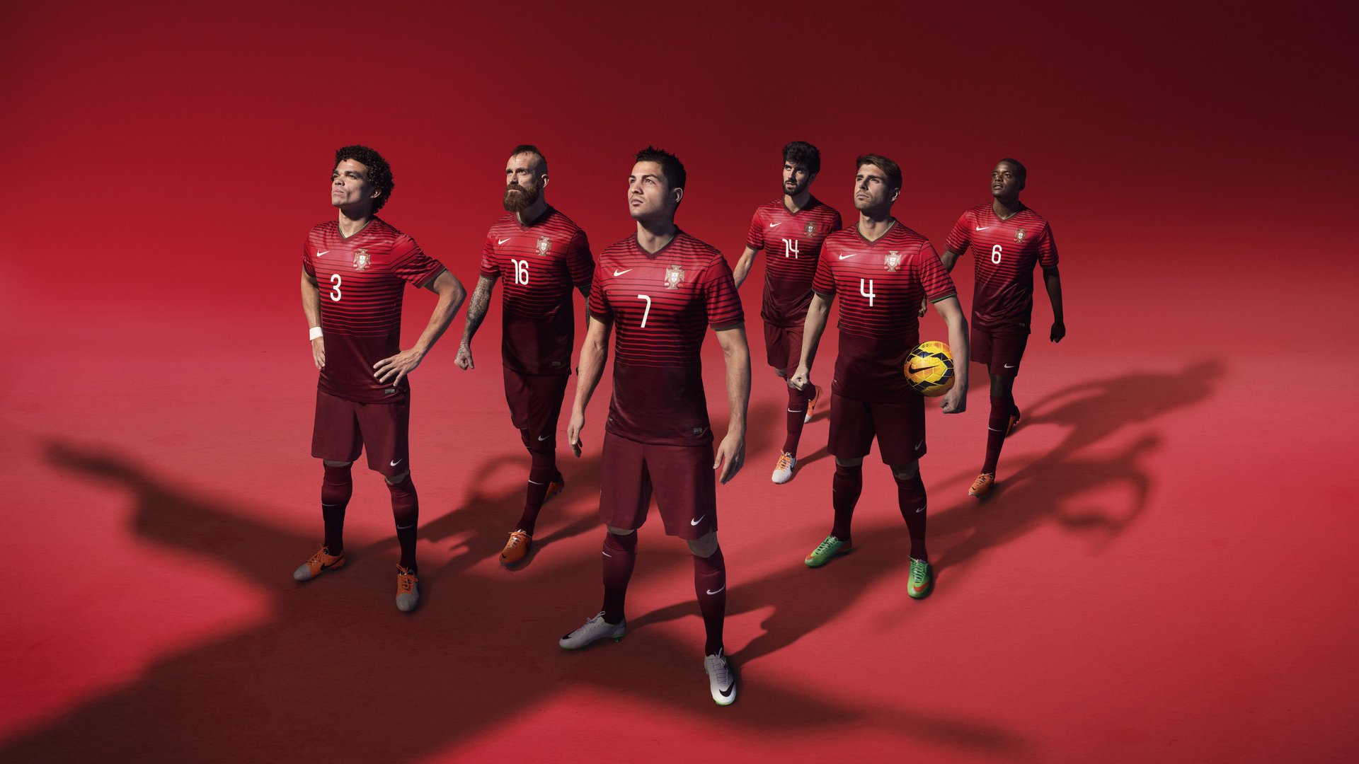 “西甲冠军争夺愈演愈烈,豪门难分胜负”,西甲冠军一览表