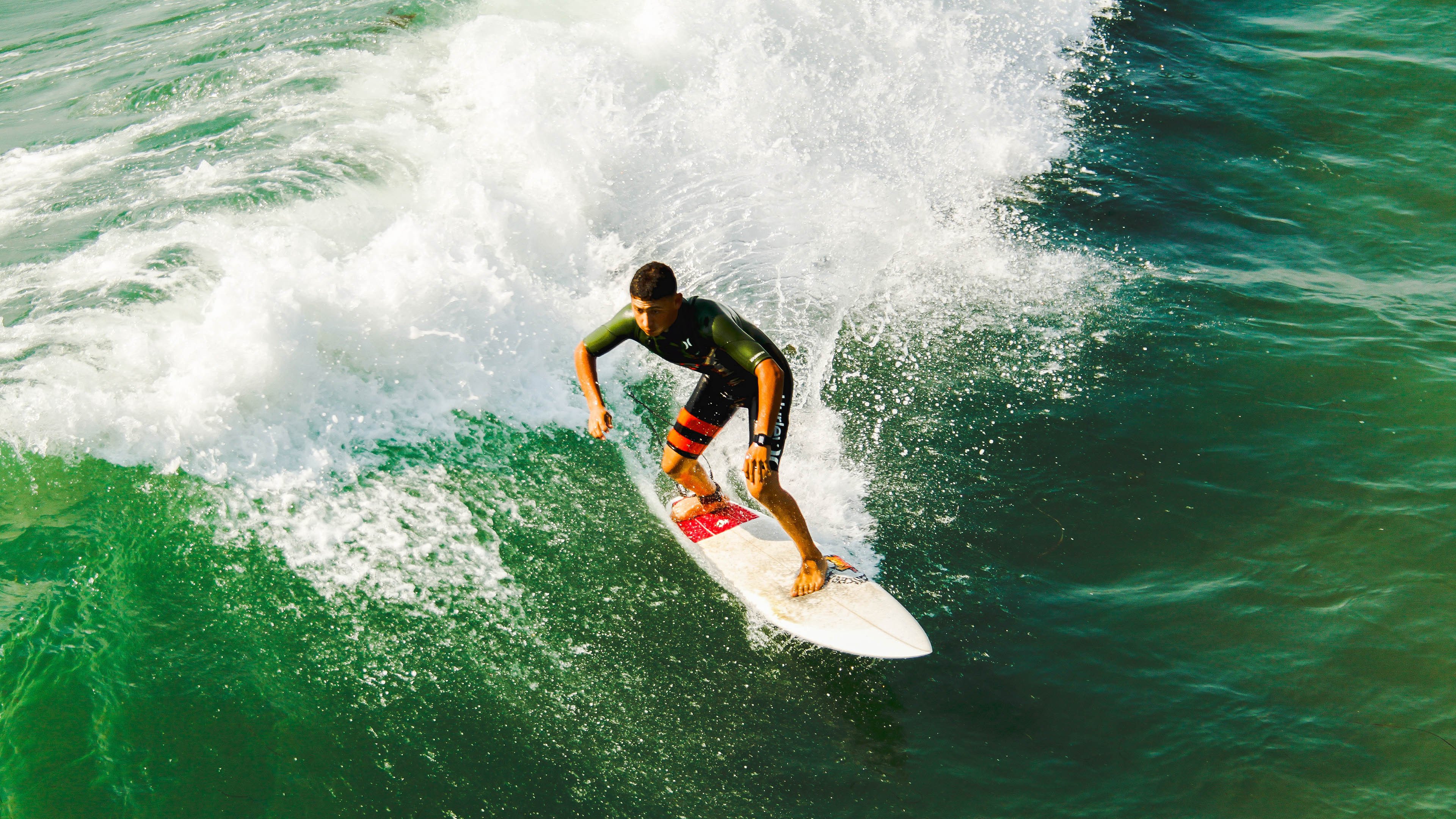 上海海港锋线搭档表现亮眼,上海海港阵型
